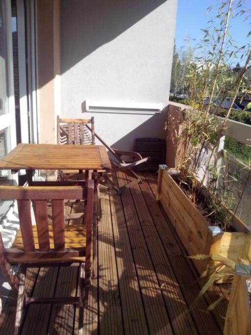 City & Cosy, Lyon Charcot- Wifi - Lave Linge - Balcon - Parking Zewnętrze zdjęcie