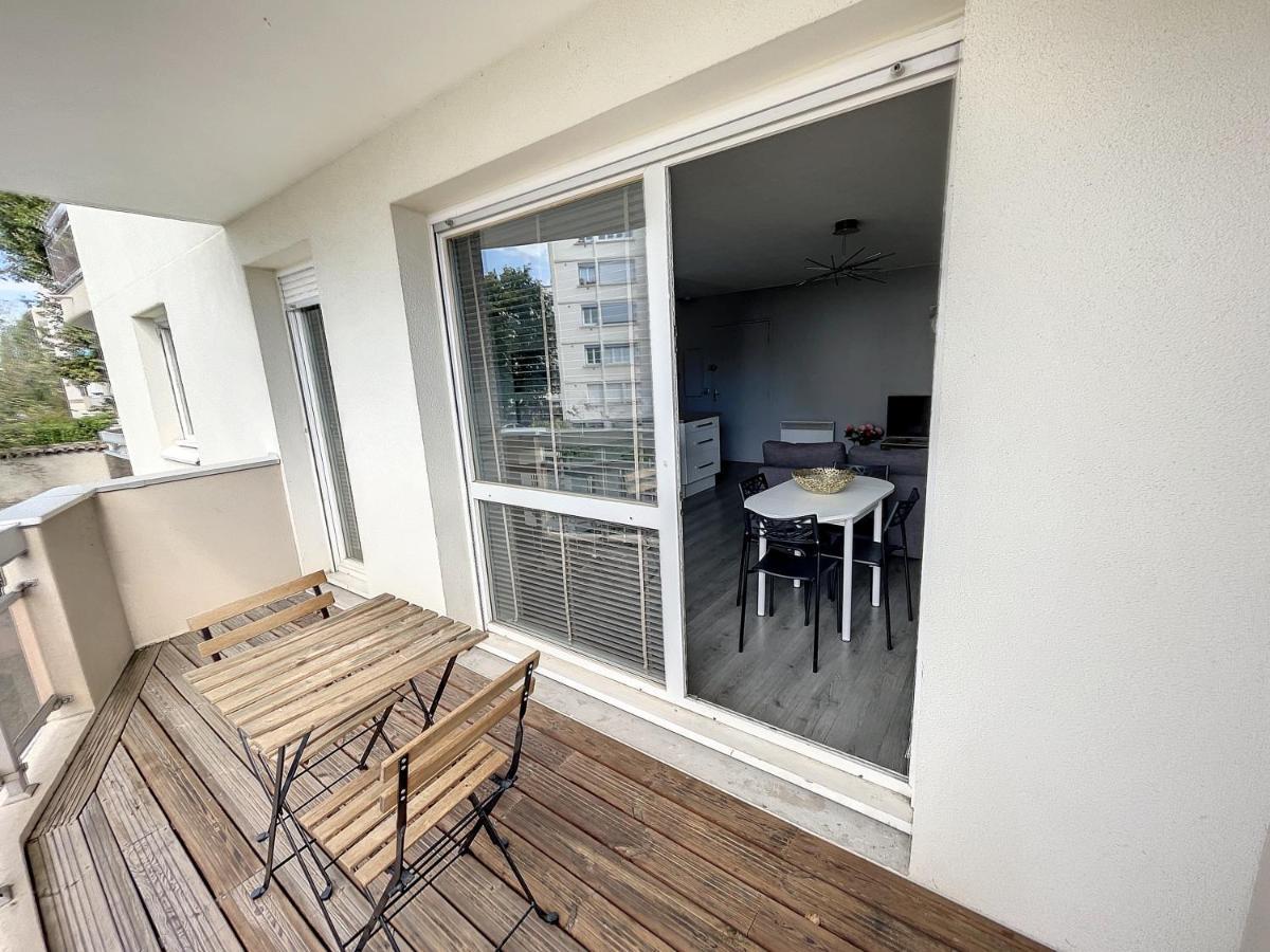 City & Cosy, Lyon Charcot- Wifi - Lave Linge - Balcon - Parking Zewnętrze zdjęcie