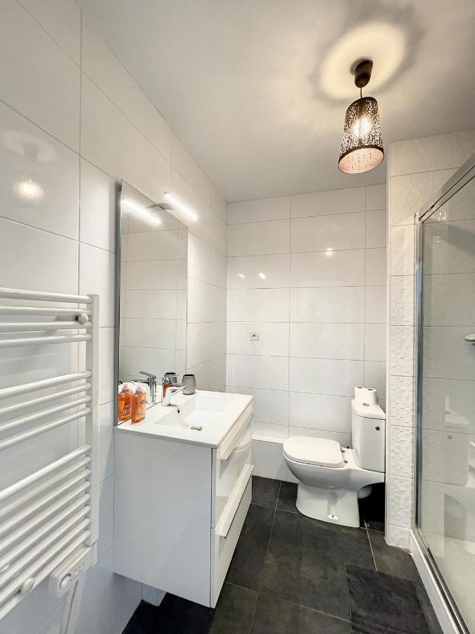 City & Cosy, Lyon Charcot- Wifi - Lave Linge - Balcon - Parking Zewnętrze zdjęcie