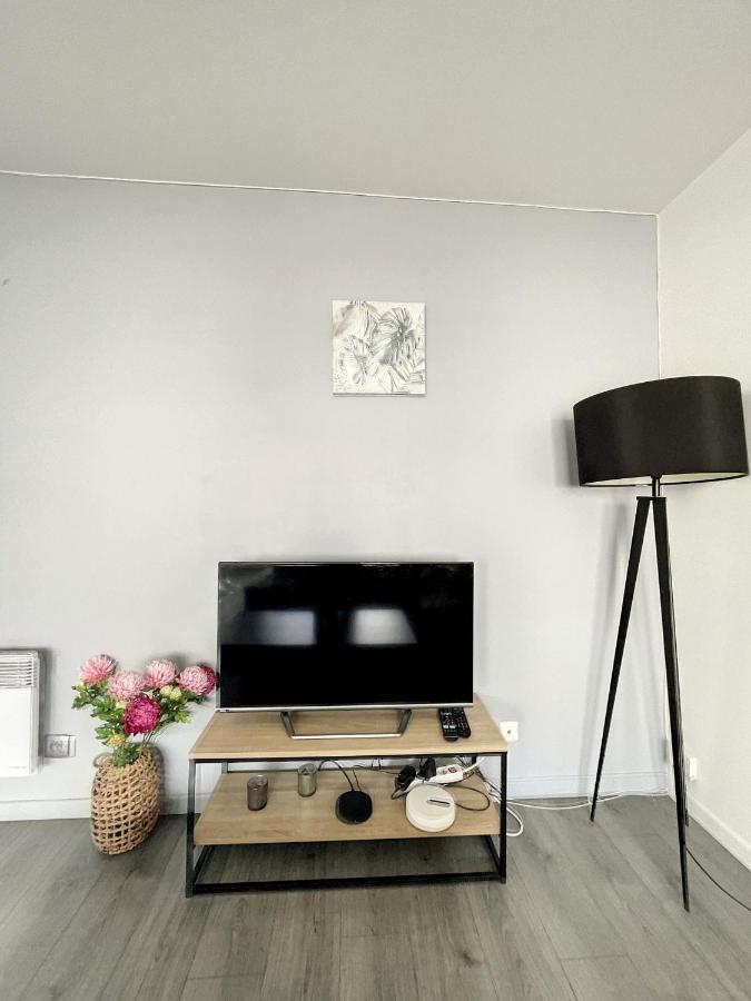 City & Cosy, Lyon Charcot- Wifi - Lave Linge - Balcon - Parking Zewnętrze zdjęcie