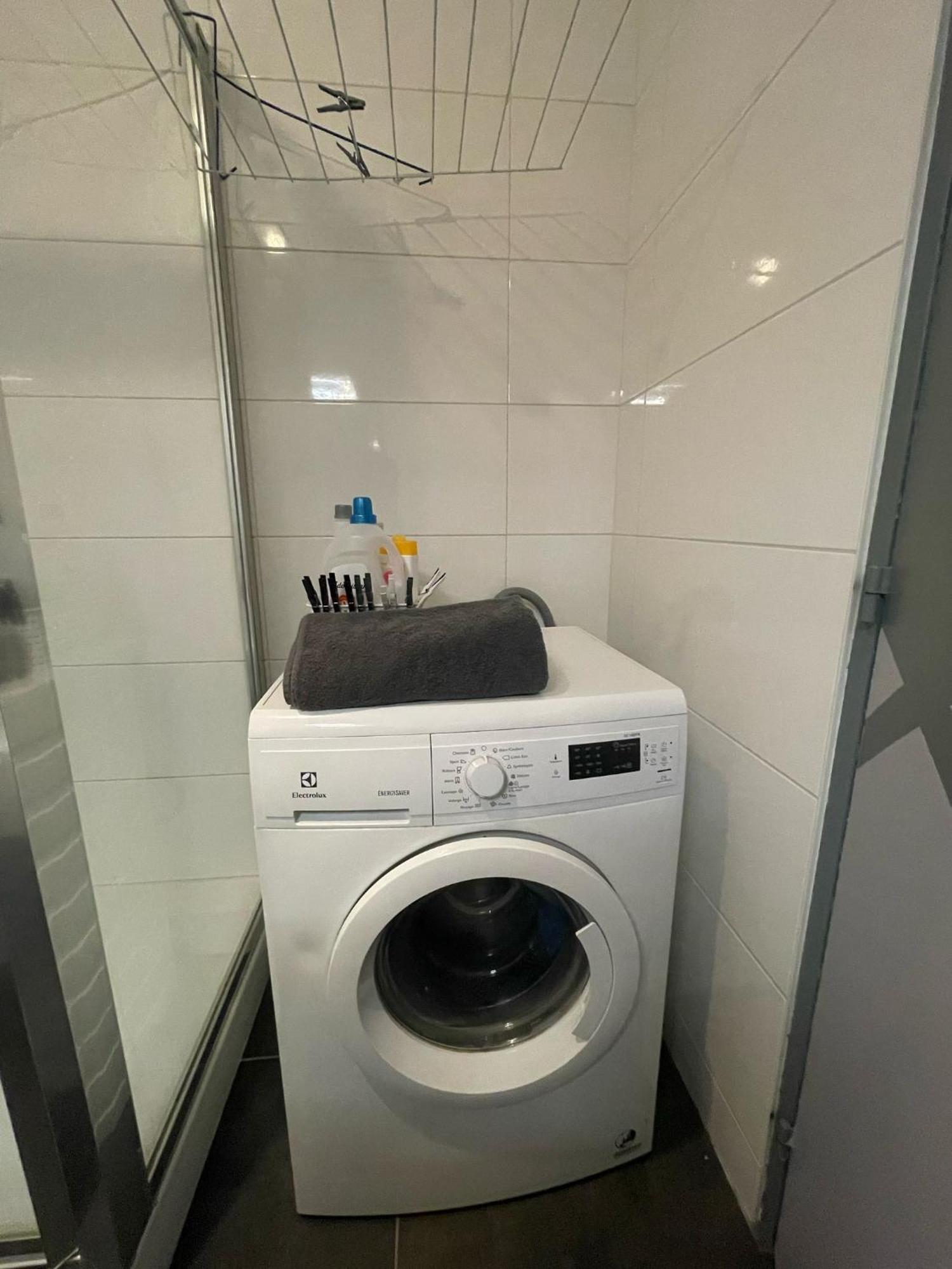 City & Cosy, Lyon Charcot- Wifi - Lave Linge - Balcon - Parking Zewnętrze zdjęcie